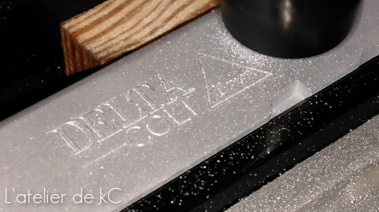 delta-elite-logo-slide-engraving